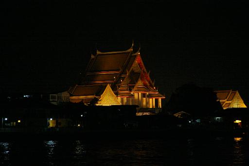 0036 Dinner cruise op Chao Praya.JPG